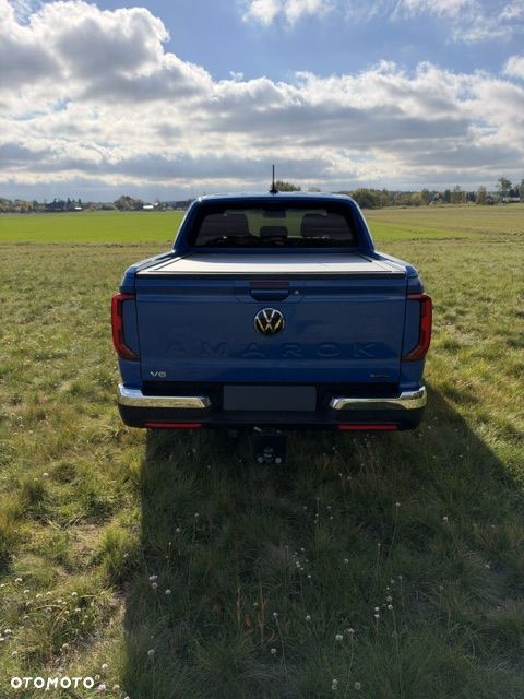 Volkswagen Amarok - 9