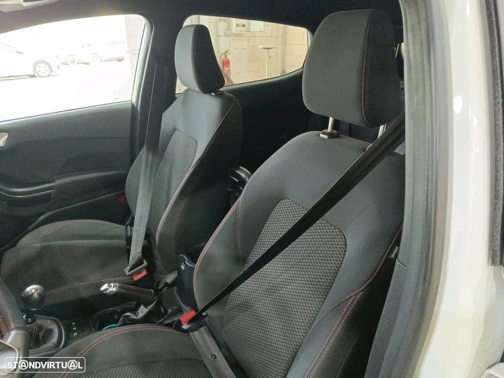 Ford Fiesta 1.0 EcoBoost ST-Line - 5