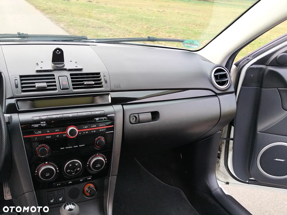 Mazda 3 1.6 Sport Exclusive - 29