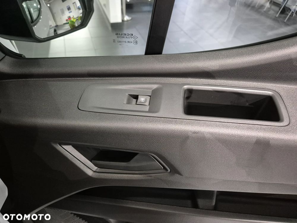 Renault NOWY MASTER - 29