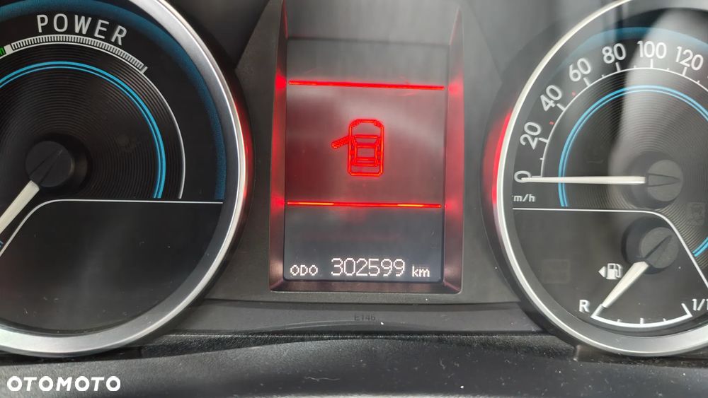 Toyota Auris - 24