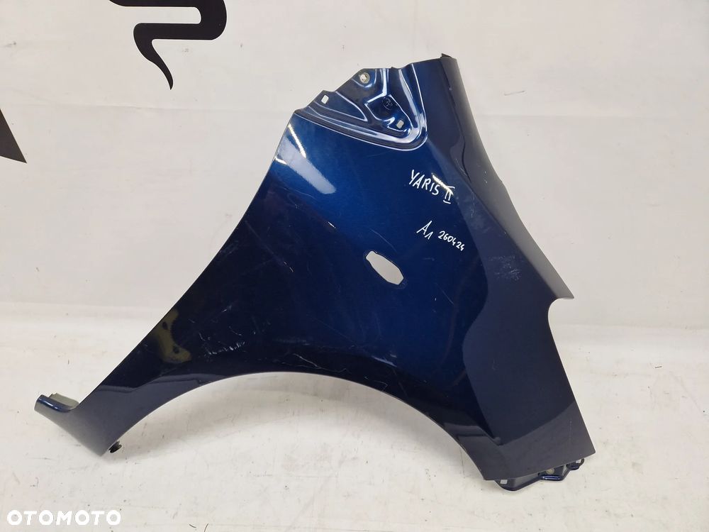 Błotnik przód przedni prawy TOYOTA YARIS II - 1