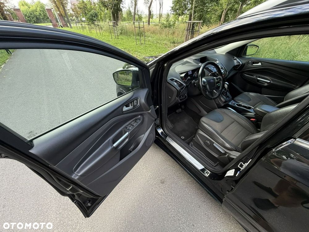 Ford Kuga - 18