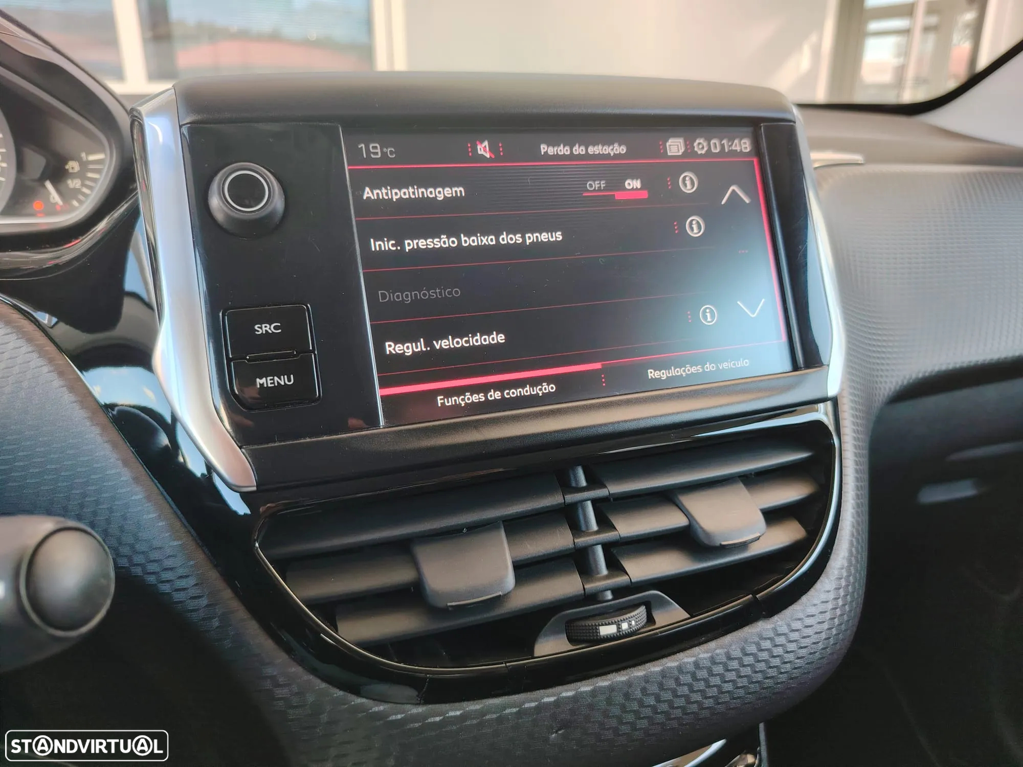 Peugeot 208 1.2 PureTech GT Line - 20