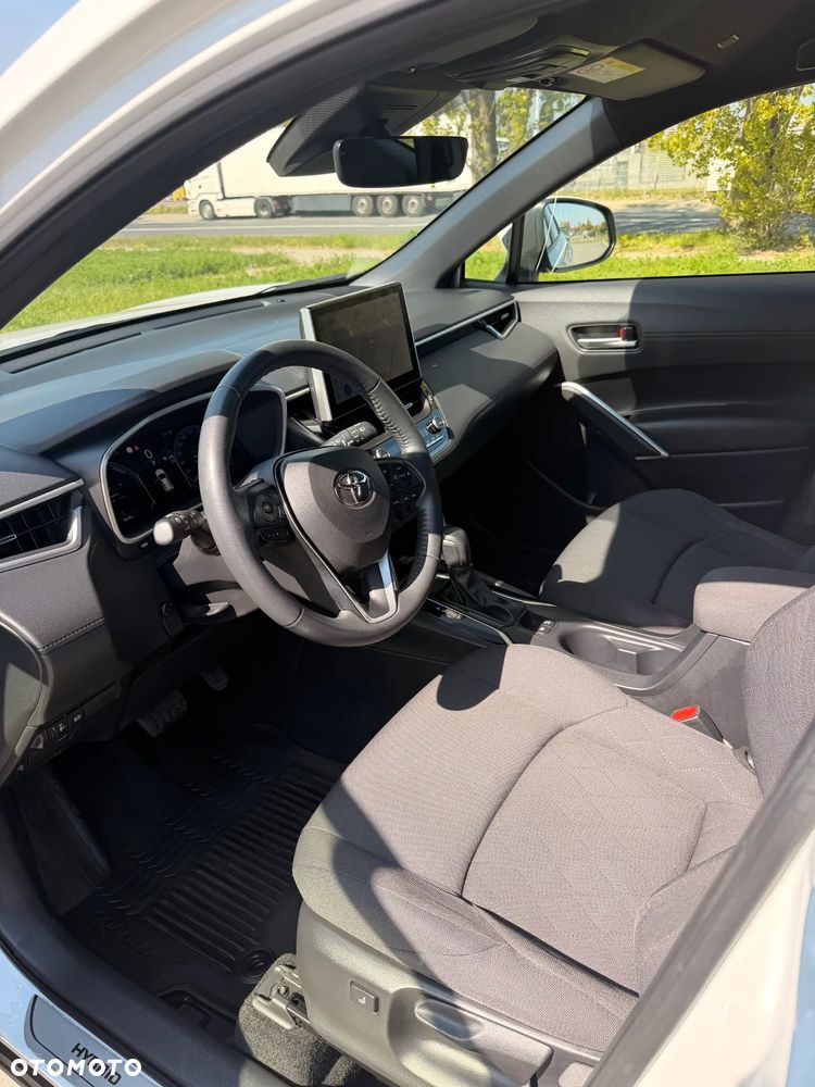Toyota Corolla Cross 2.0 Hybrid Style - 12