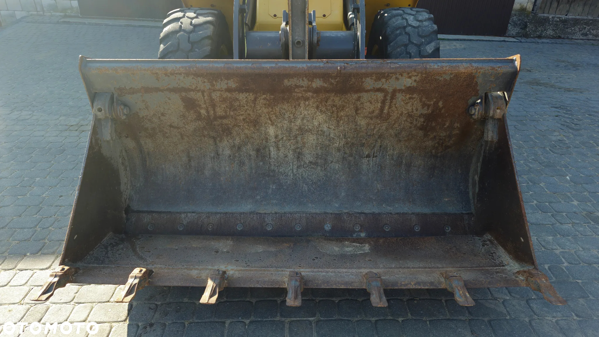 Volvo L 35 G - 11