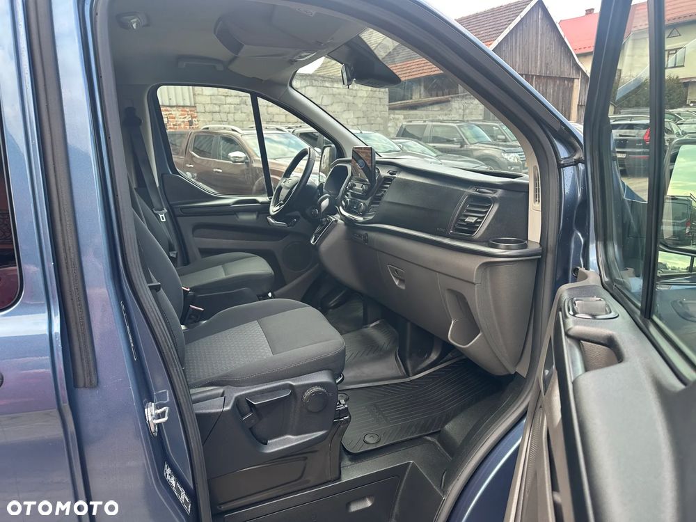 Ford Transit Custom - 8