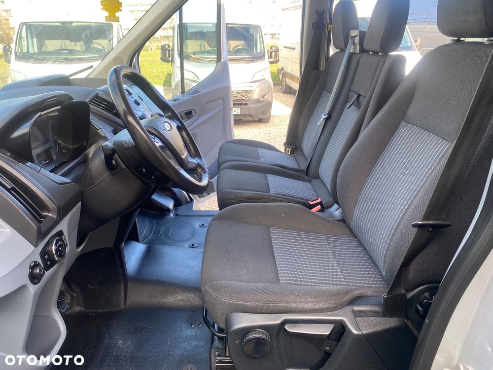Ford TRANSIT, 9-osobowy, zakupiony w salonie w Rzeszowie, bezwypadkowy - 27
