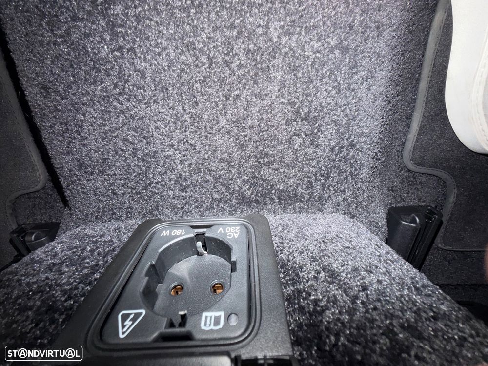 Land Rover Range Rover - 8