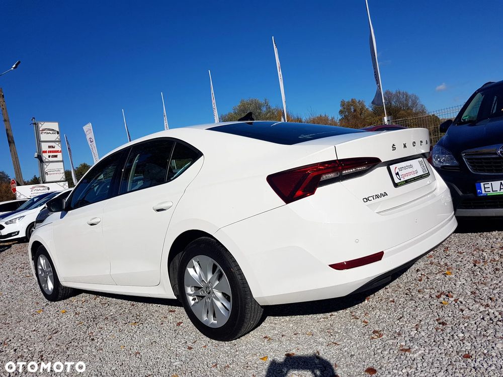 Skoda Octavia 2.0 TDI Active - 5