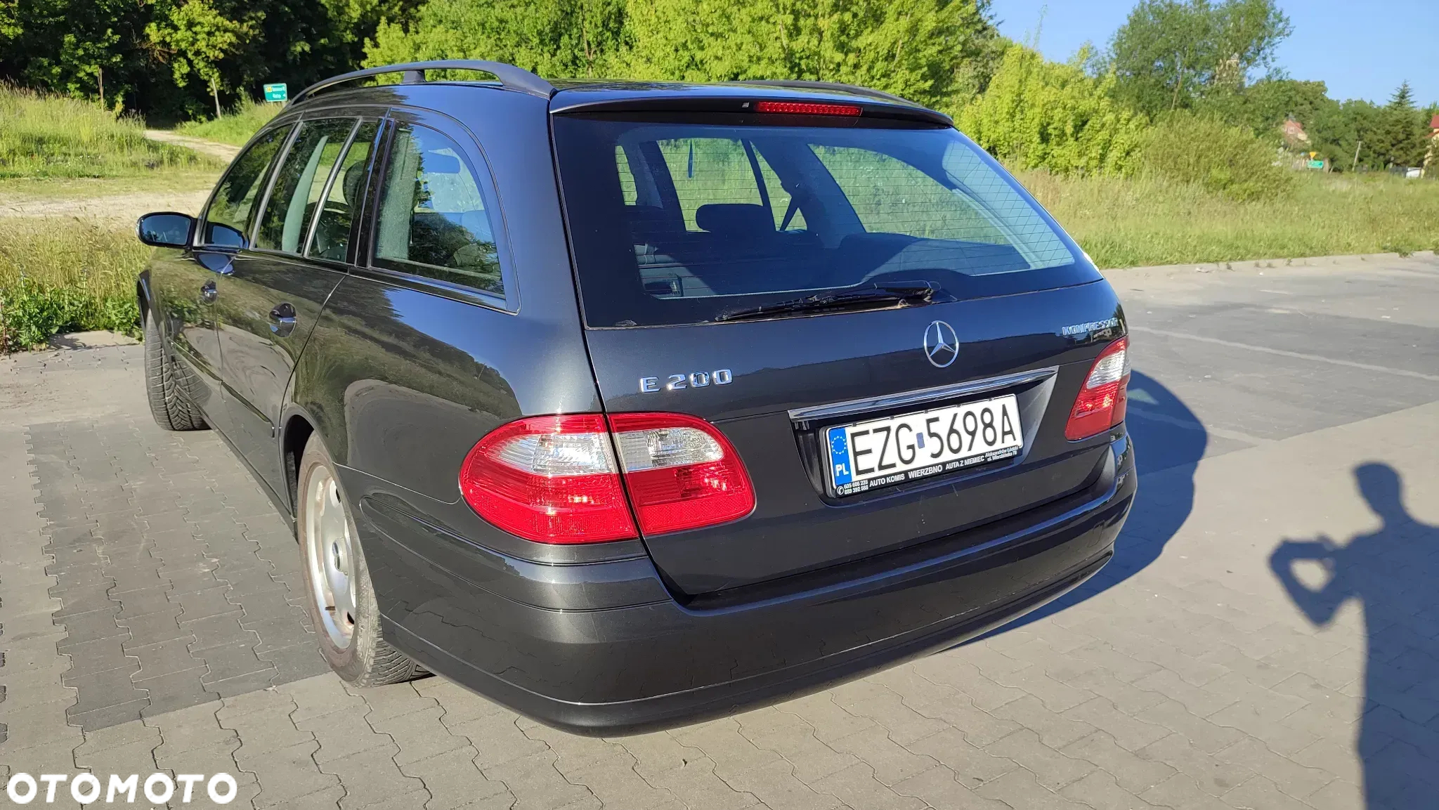 Mercedes-Benz Klasa E 200 T Kompressor Automatik Classic - 29