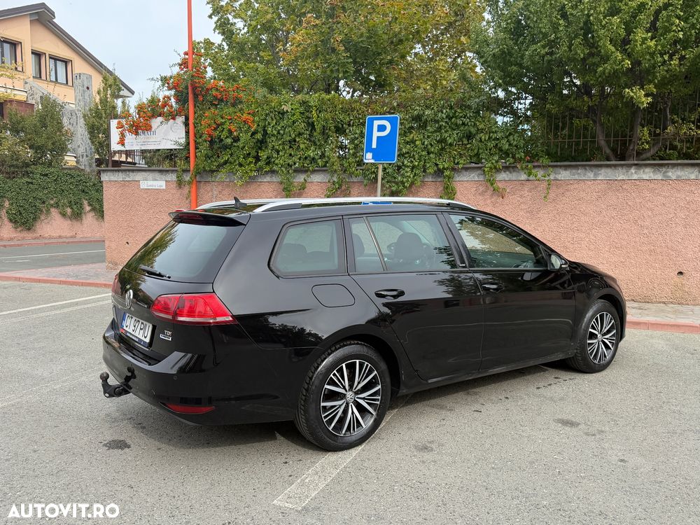 Volkswagen Golf 1.6 TDI DPF BMT DSG Highline - 9