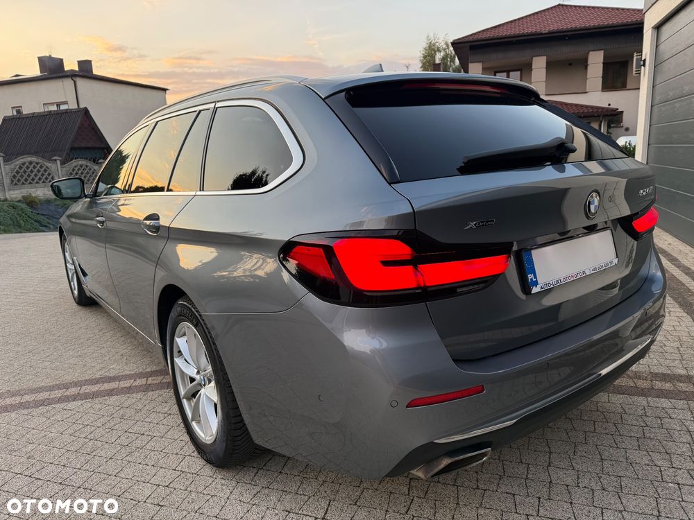 BMW Seria 5 520d Luxury Line sport - 3