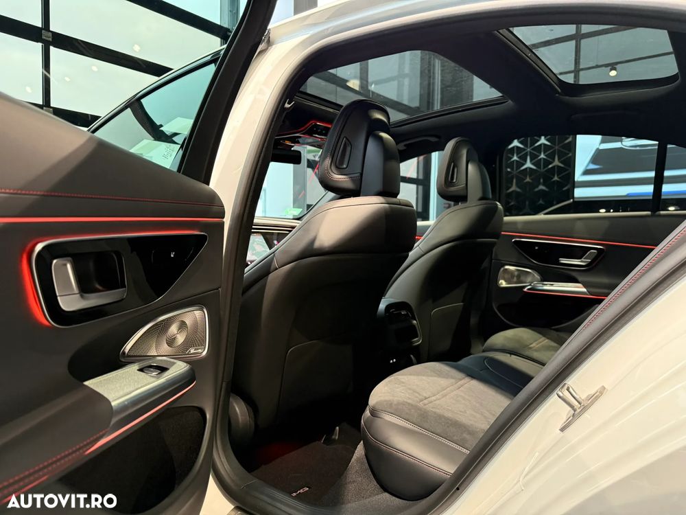 Mercedes-Benz E 53 AMG Hybrid 4Matic+ AMG SPEEDSHIFT TCT 9G - 19