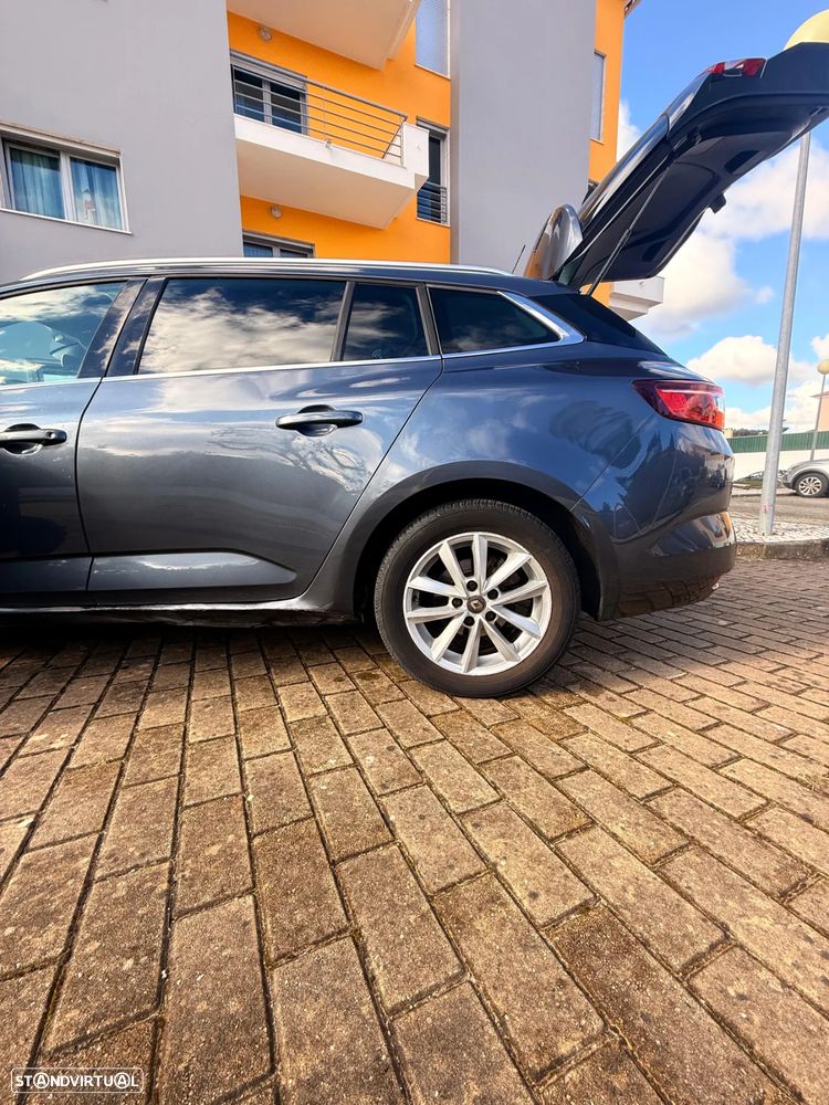 Renault Mégane Sport Tourer 1.5 dCi Zen - 17