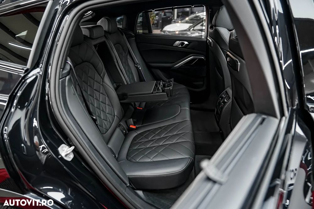 BMW X6 xDrive40i AT MHEV - 12