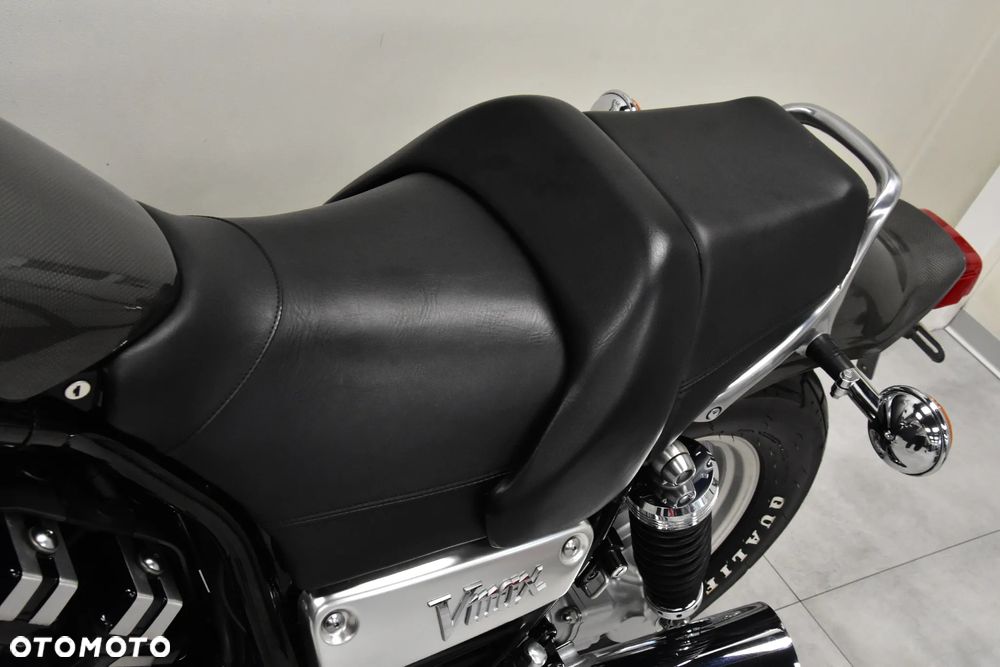 Yamaha V-MAX - 17