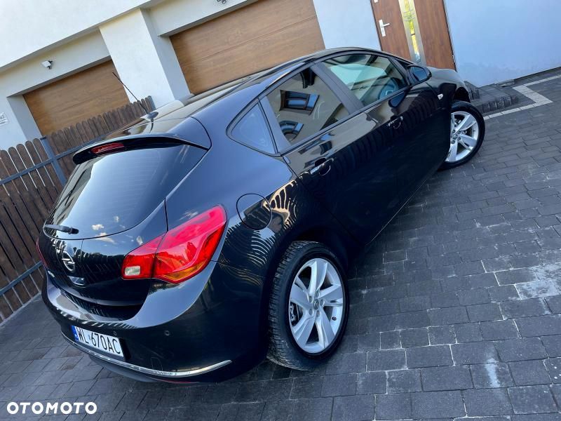 Opel Astra - 14