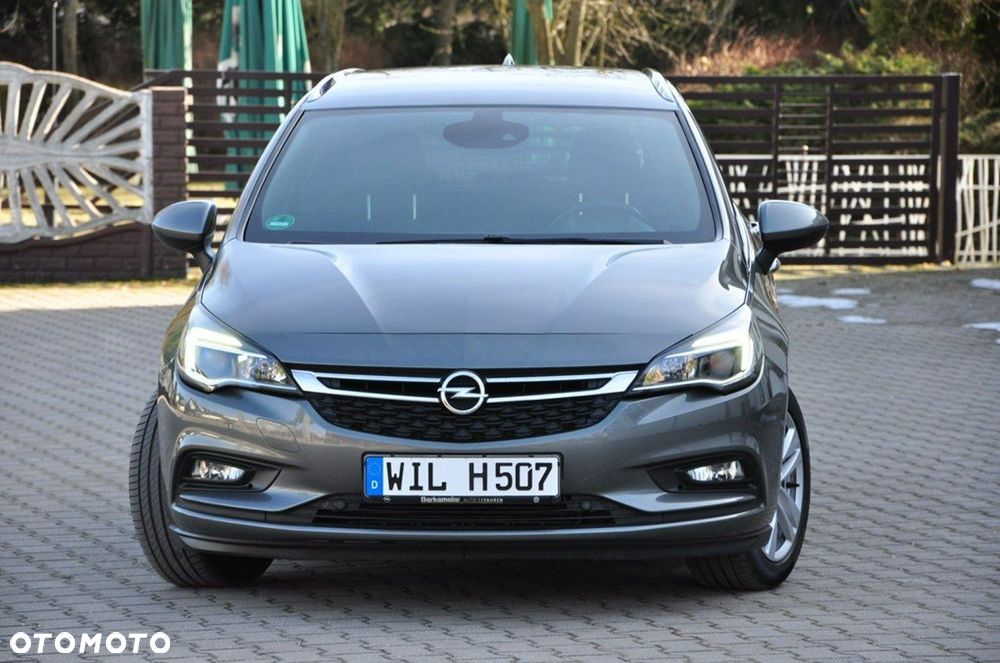 Opel Astra - 2