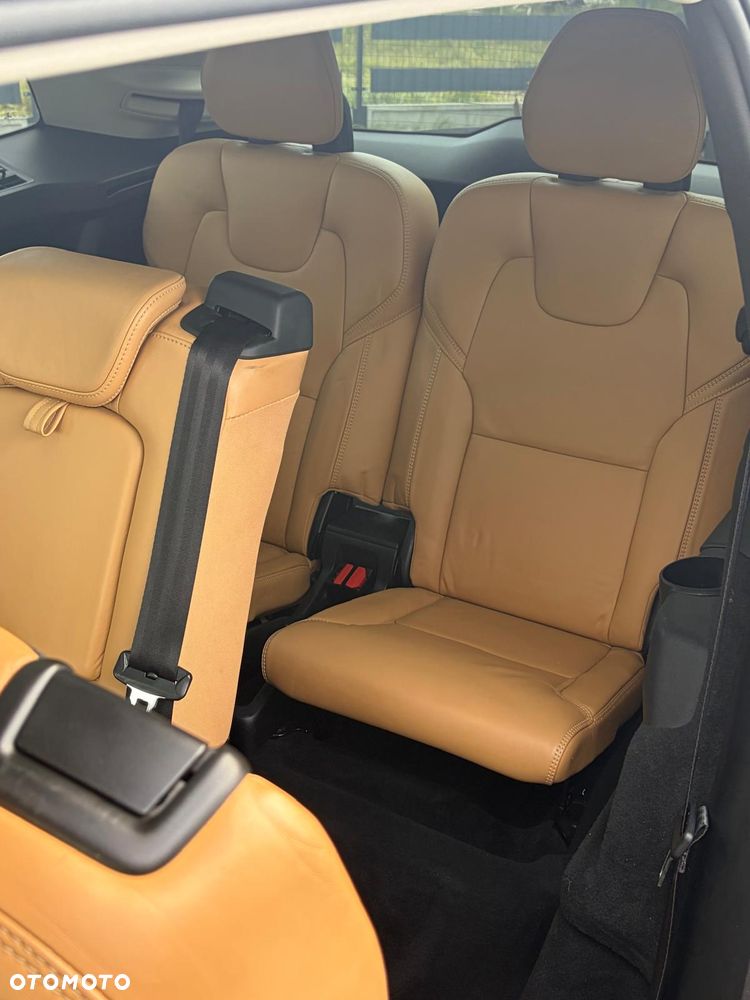 Volvo XC 90 D5 AWD Inscription 7os - 28