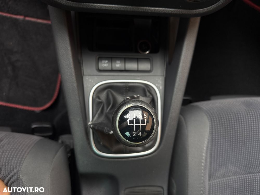 Volkswagen Golf 1.9 TDI Comfortline - 11