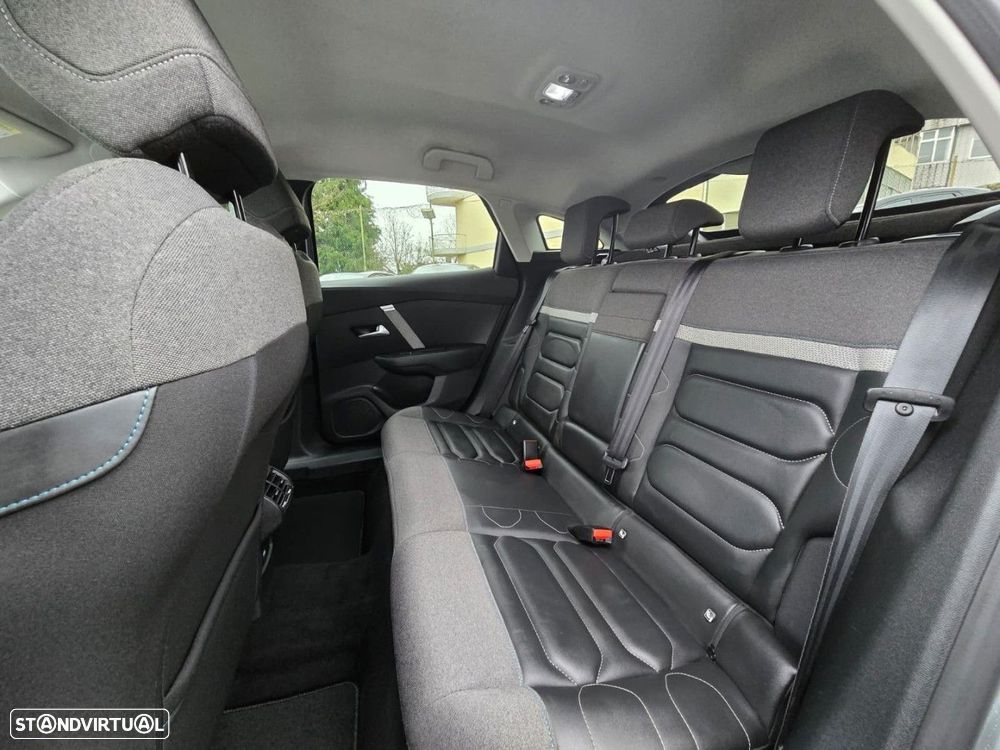 Citroën C4 1.2 PureTech Shine Pack EAT8 - 13
