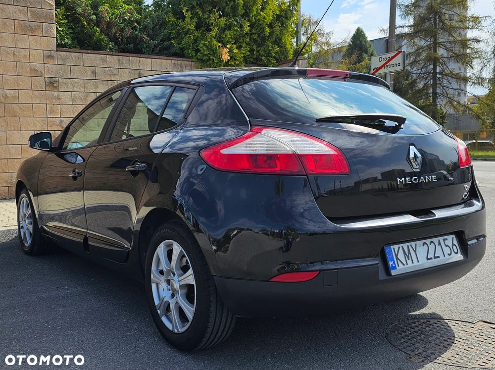 Renault Megane ENERGY TCe 115 Start & Stop Bose Edition - 5