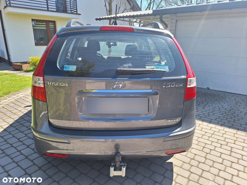 Hyundai i30 i30cw 1.6 CRDi Classic - 3