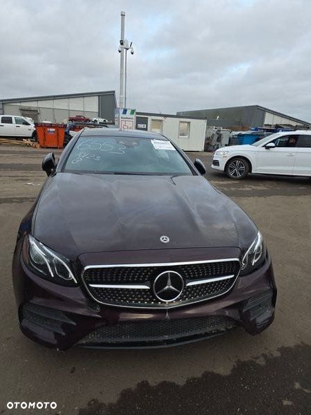 Mercedes-Benz Klasa E 450 4-Matic 9G-TRONIC - 19