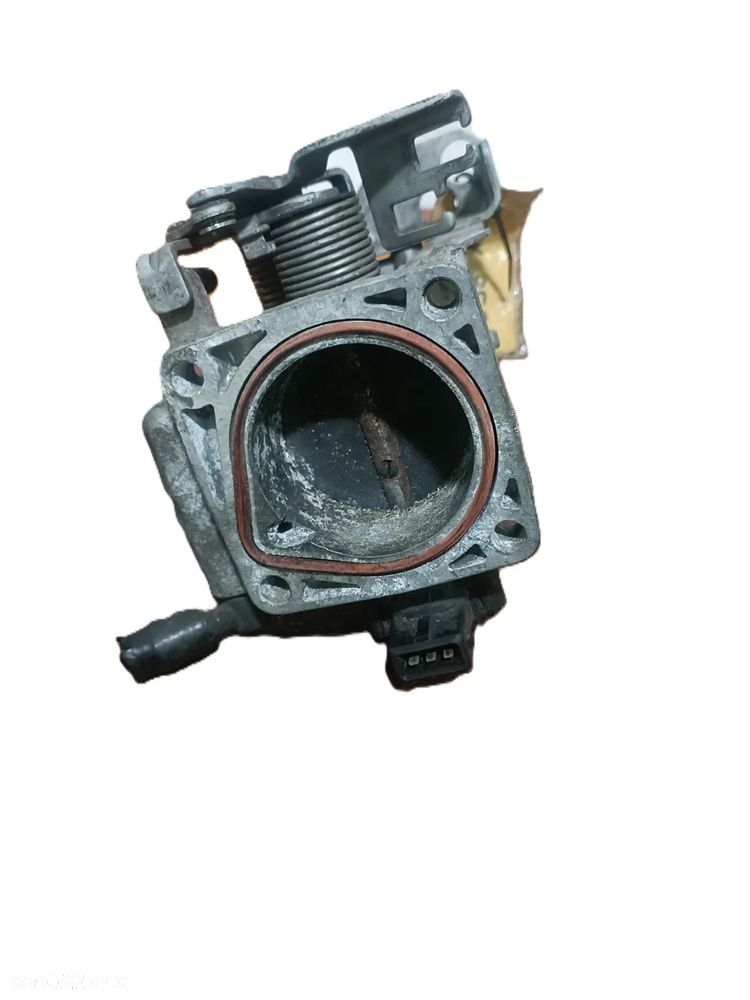 BMW E36 90-99 1,6 B PRZEPUSTNICA * - 3