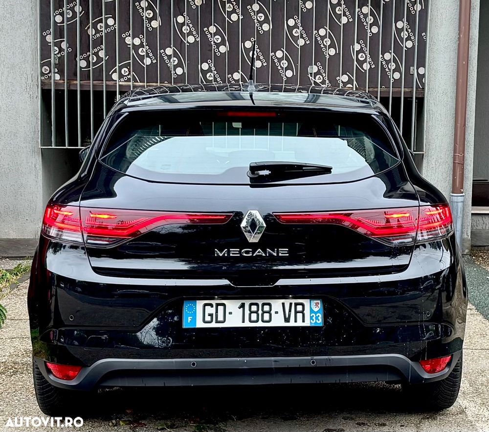 Renault Megane BLUE dCi 115 EDC Techno - 3