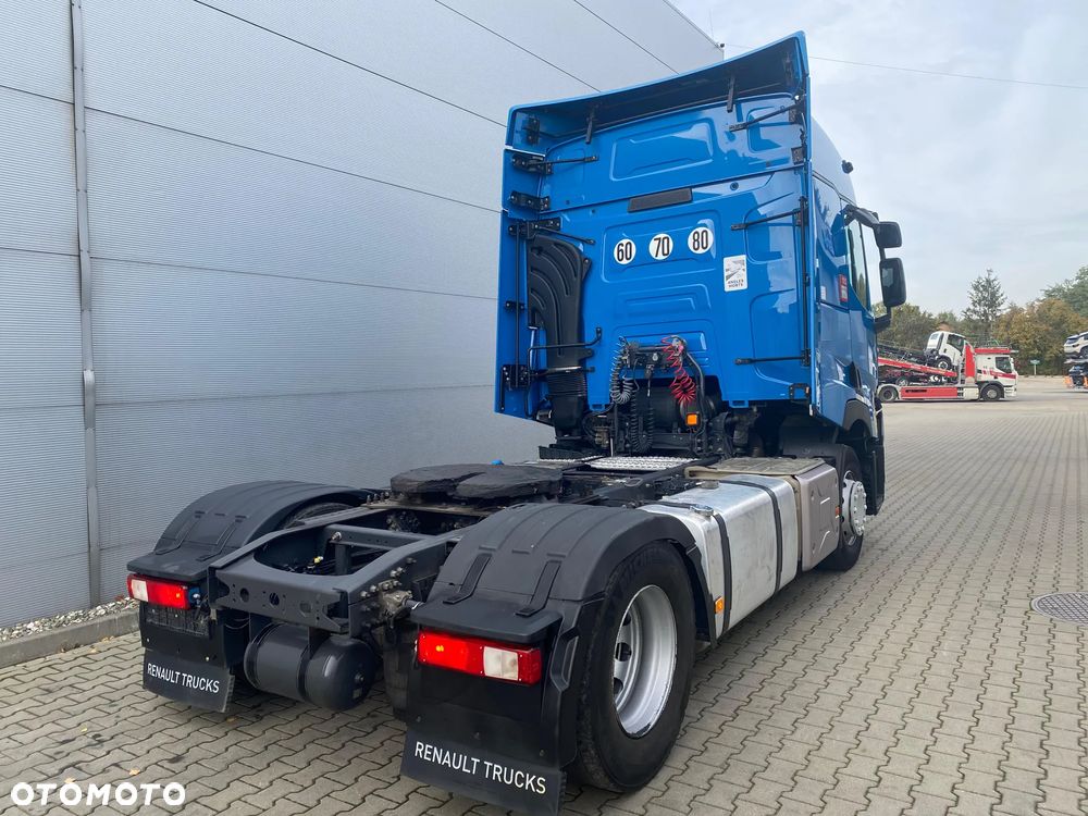 Renault T480 STANDARD SLEEPER CAB! - 13