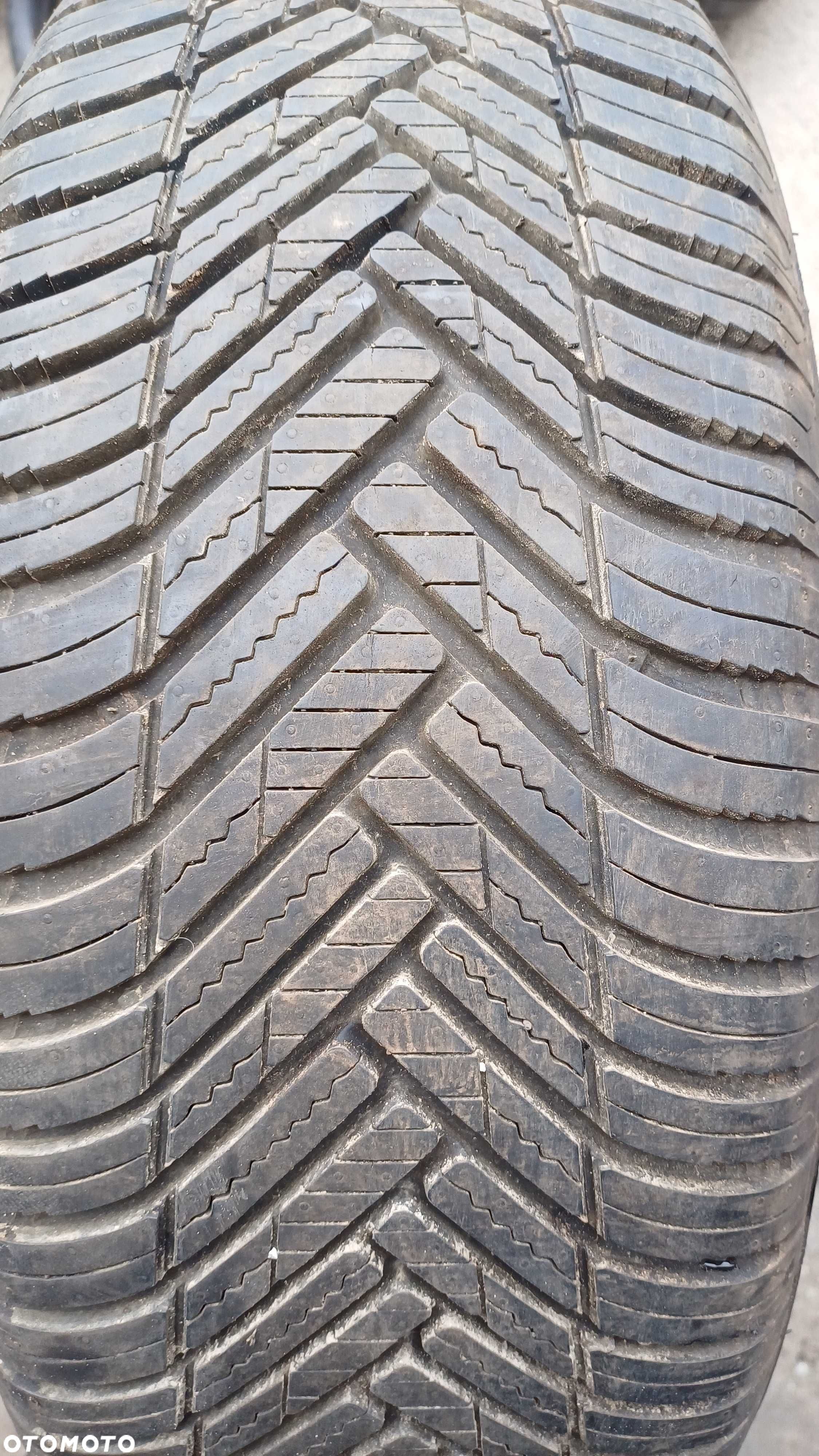 Hankook Kinergy 4S2 205/55 R16 94V XL 2022r - 1