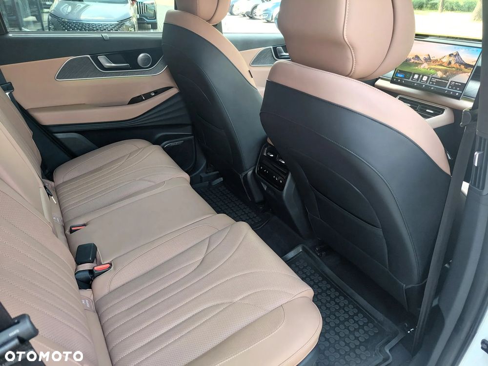 Chery Tiggo 9 - 15