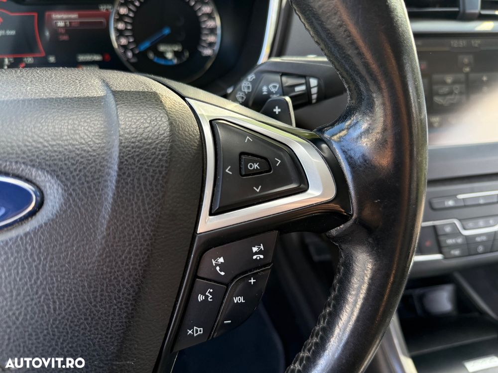 Ford Mondeo 2.0 TDCi Powershift Titanium - 18