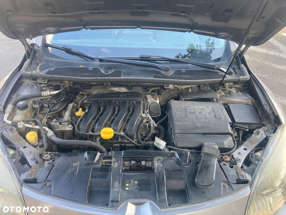 Renault Megane 1.6 16V Dynamique - 14