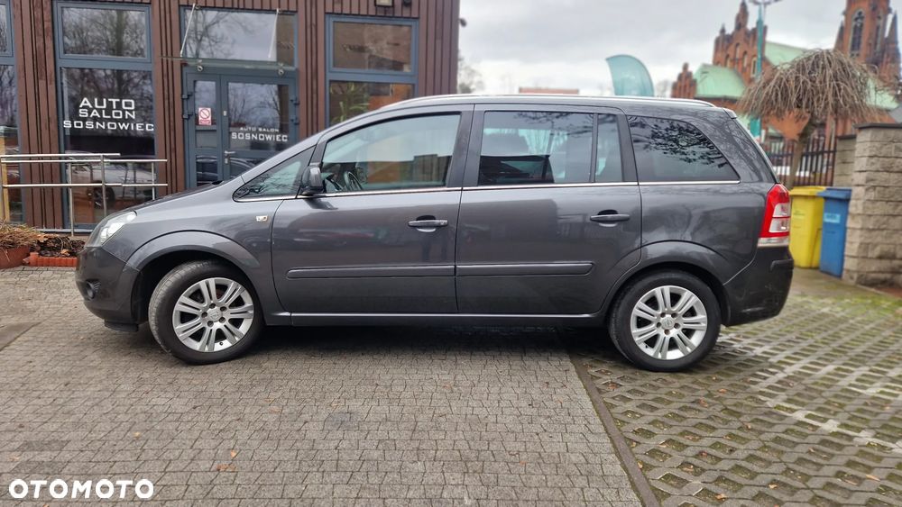 Opel Zafira - 18