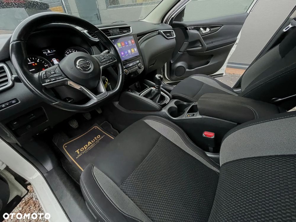 Nissan Qashqai 1.5 dCi N-Connecta - 18