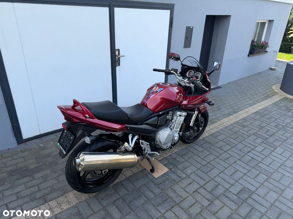 Suzuki Bandit - 22