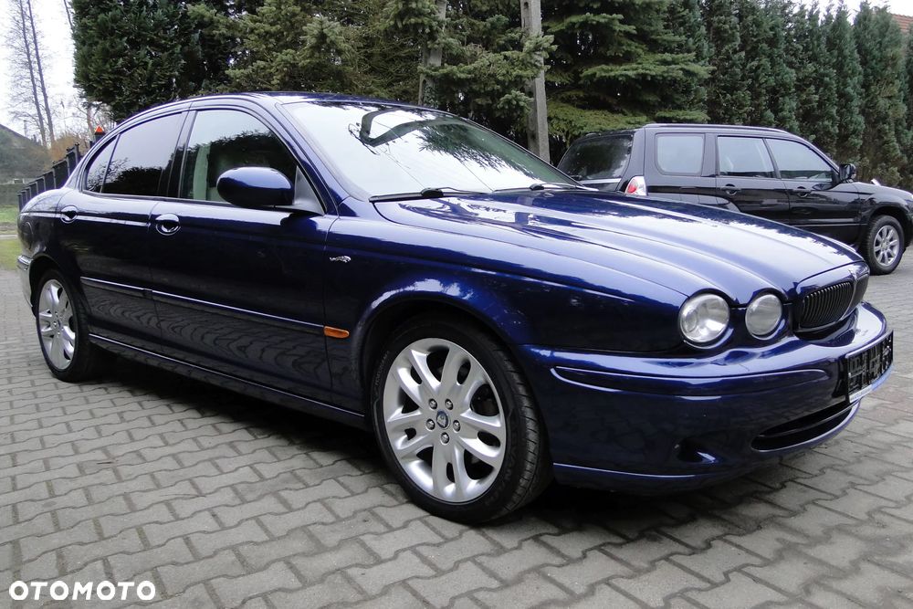 Jaguar X-Type 3.0 V6 4x4 Executive - 3