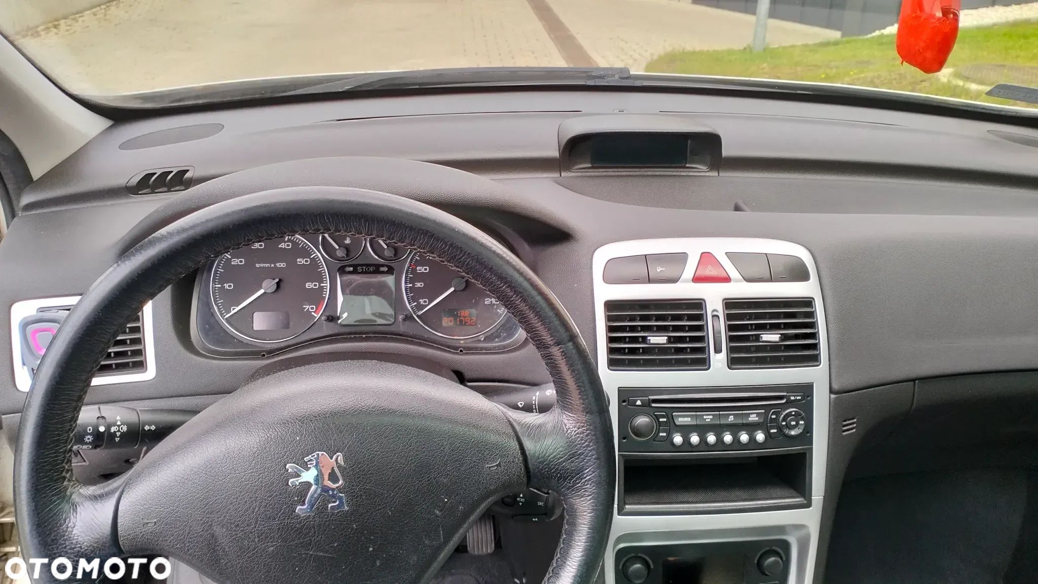 Peugeot 307 110 Automatik Premium - 8