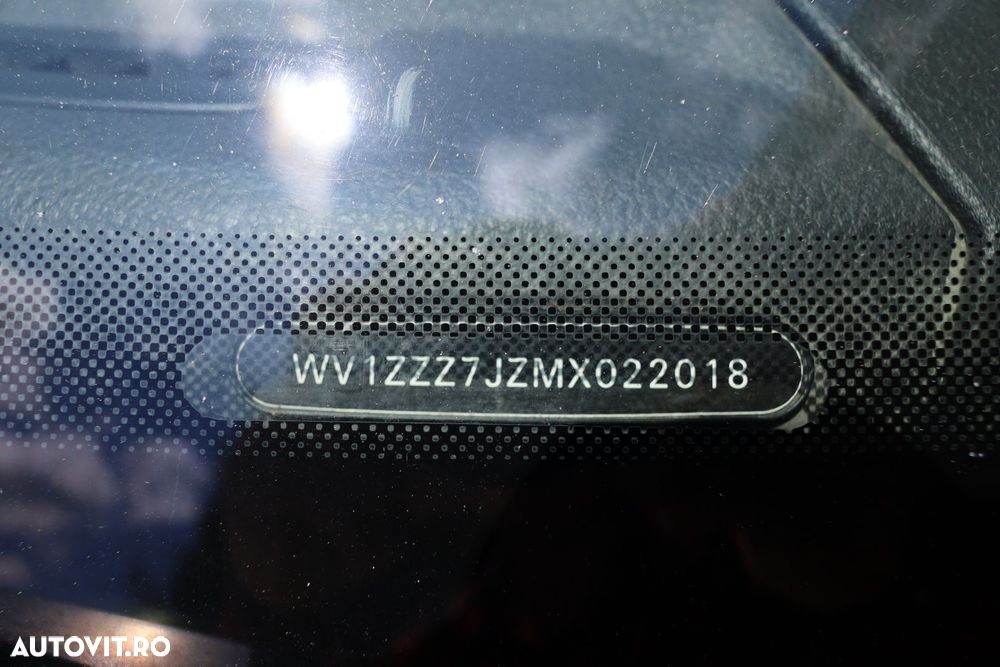 Volkswagen Transporter - 19