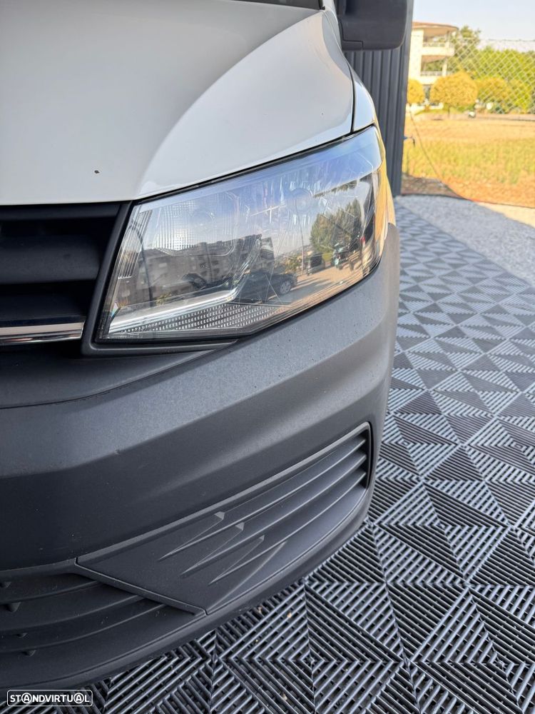 VW Caddy 1.6 TDi BlueMotion - 8