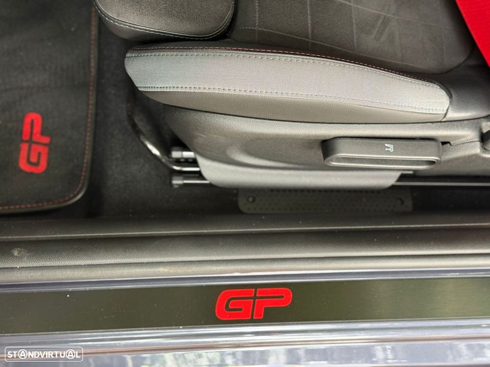 MINI 3 Portas John Cooper Works GP Aut. - 32