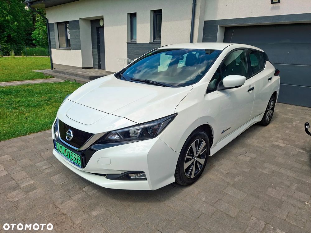 Nissan Leaf 40 kWh Acenta