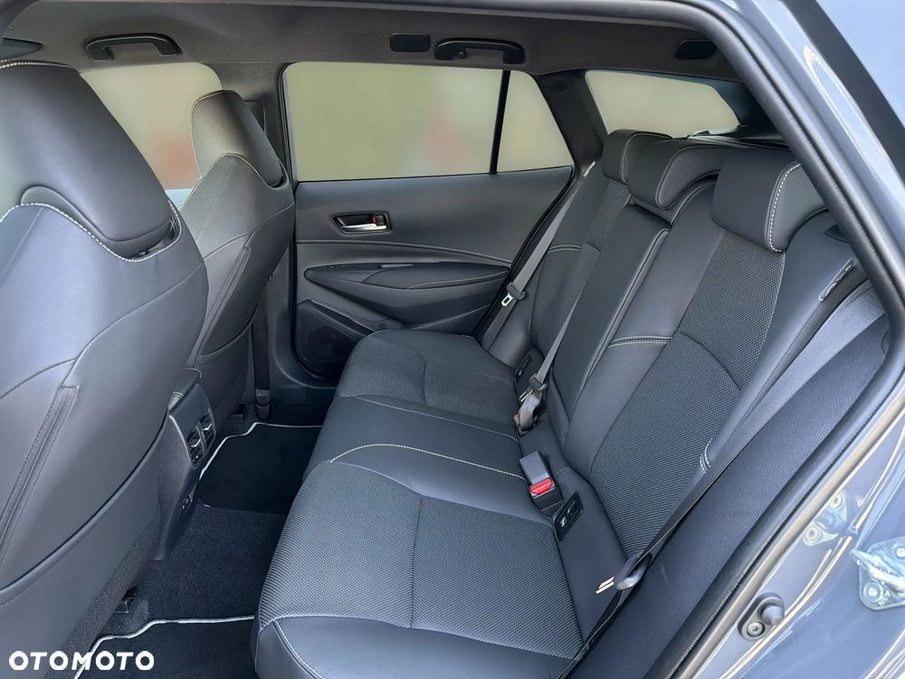 Toyota Corolla 1.8 Hybrid Executive - 15