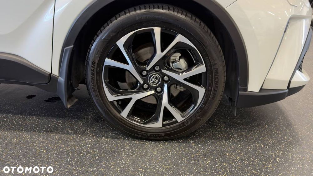 Toyota C-HR 1.8 Hybrid Prestige - 33
