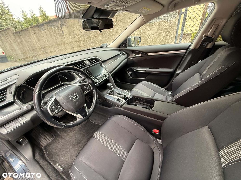 Honda Civic 1.5 T Elegance CVT - 12