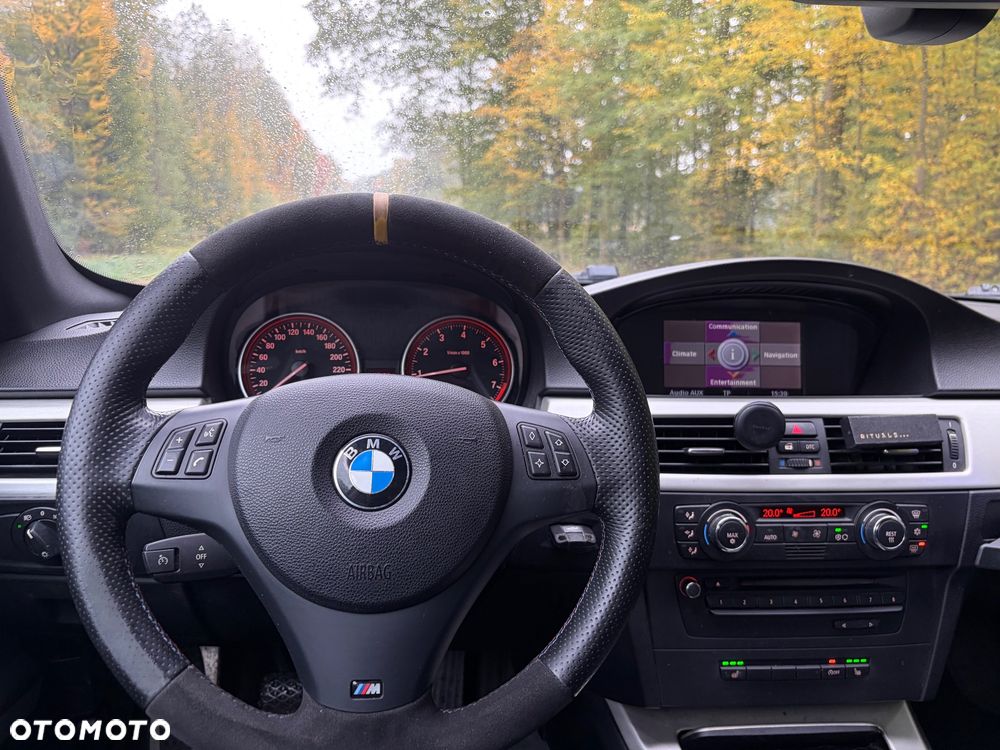 BMW Seria 3 320i - 7
