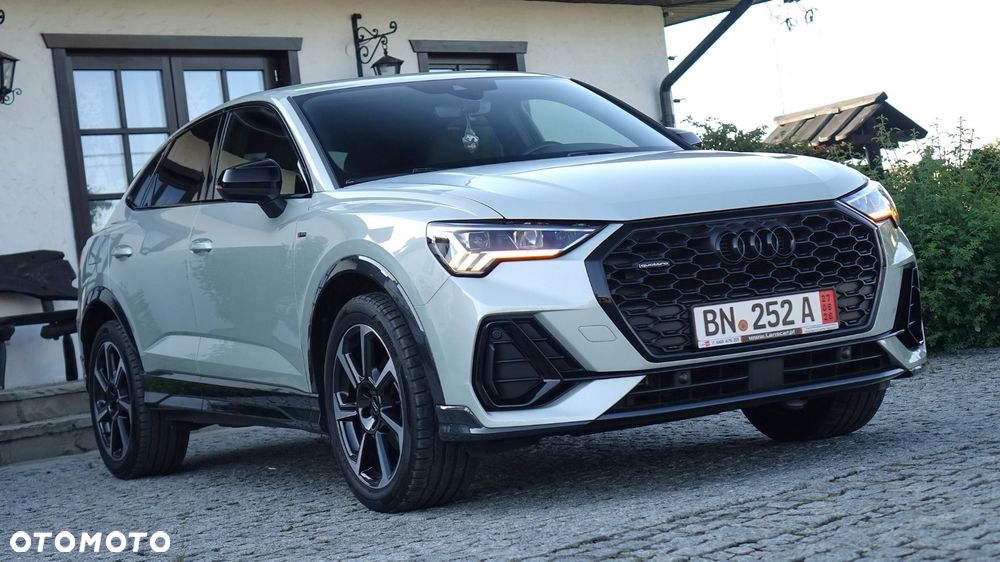Audi Q3 Sportback - 17